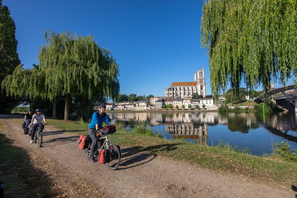 Seine à vélo Mantes