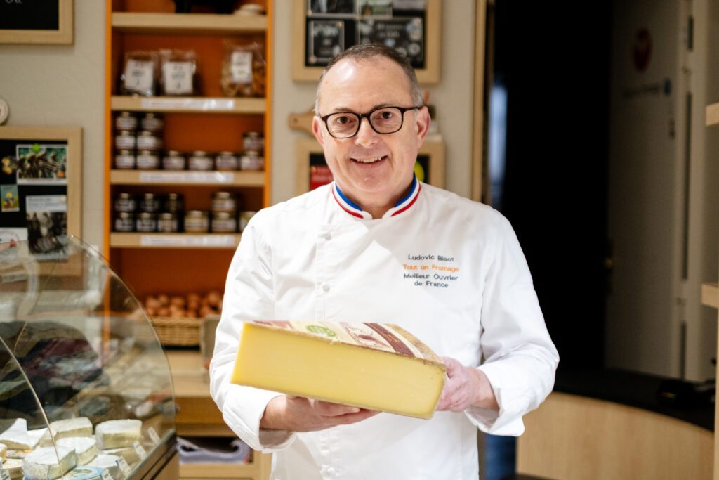 Ludovic Bisot, MOF fromager, propriétaire de la Boutique Tout un Fromage à Rambouillet