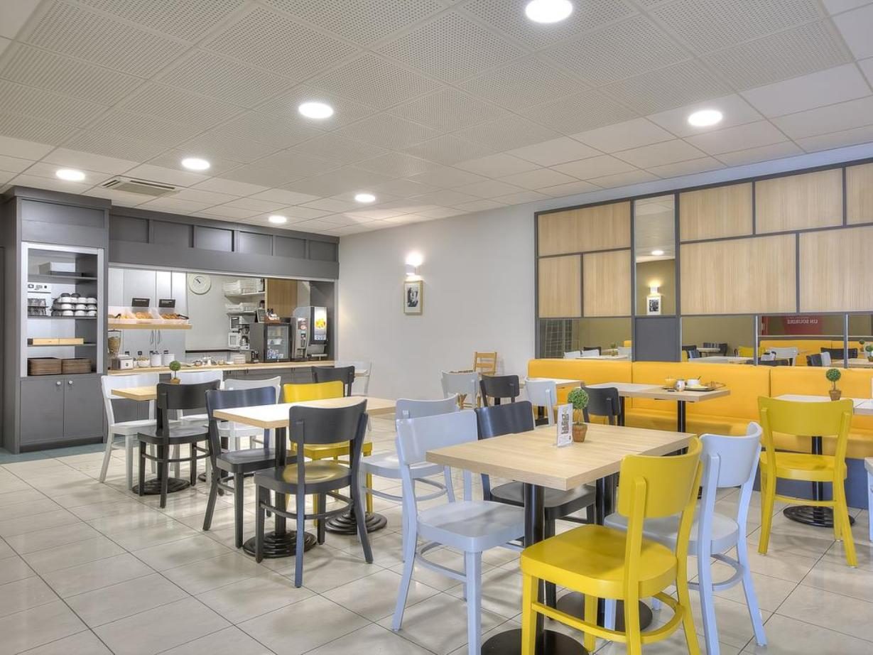 Hotel B&B Louveciennes