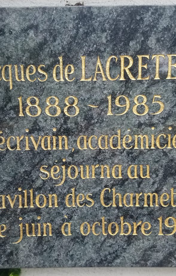 Plaque commémorative de Jacques de Lacretelle