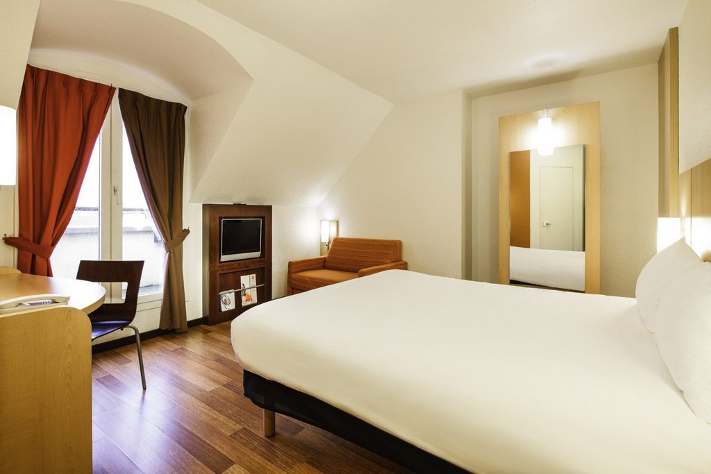 IBIS Versailles Château