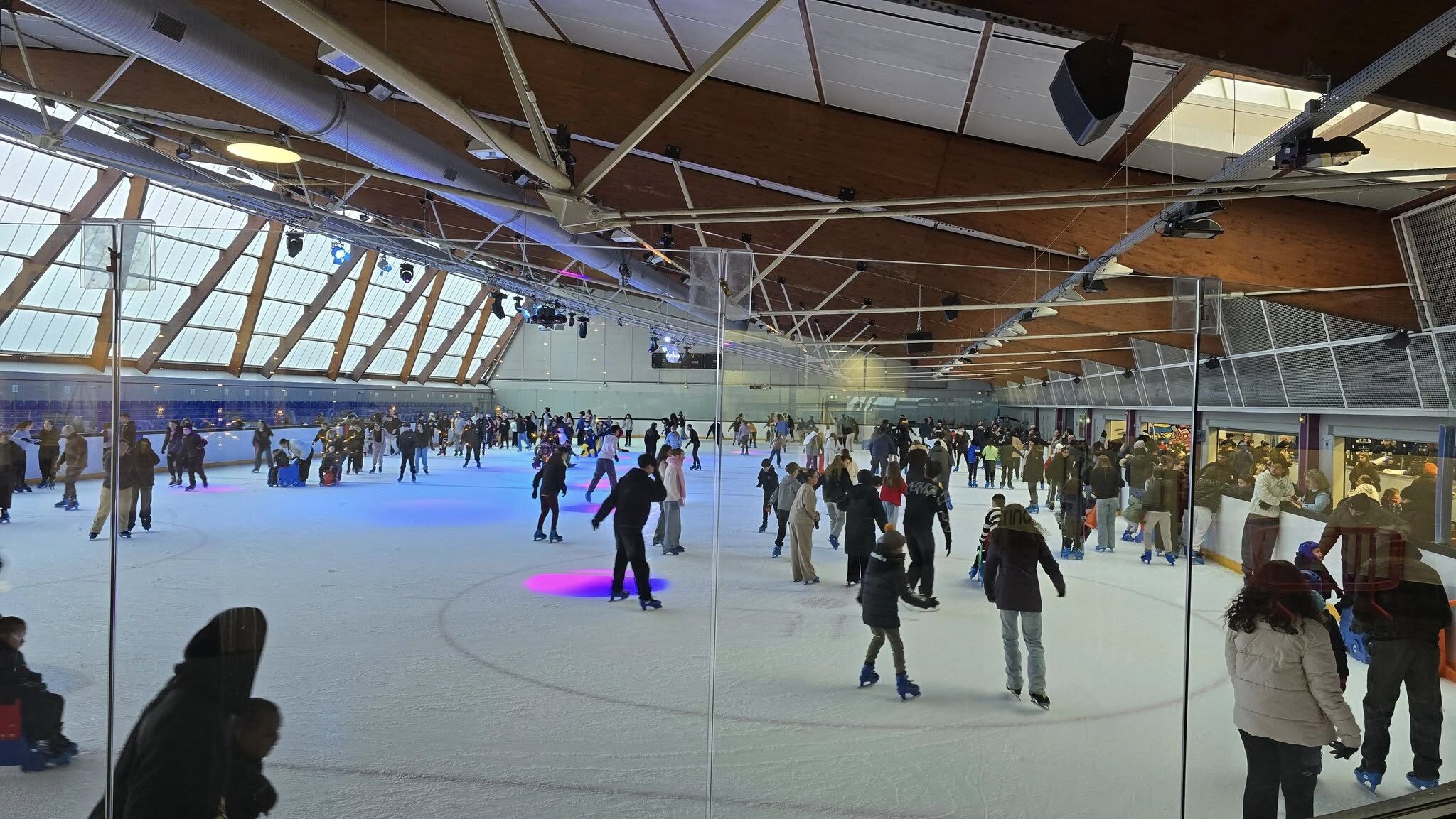 La Patinoire à Mantes-la-Jolie_Mantes-la-Jolie