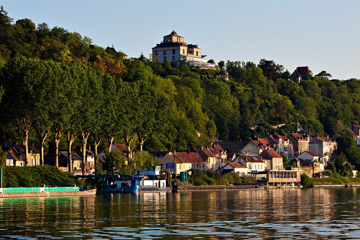 Le Château vue de la Seine