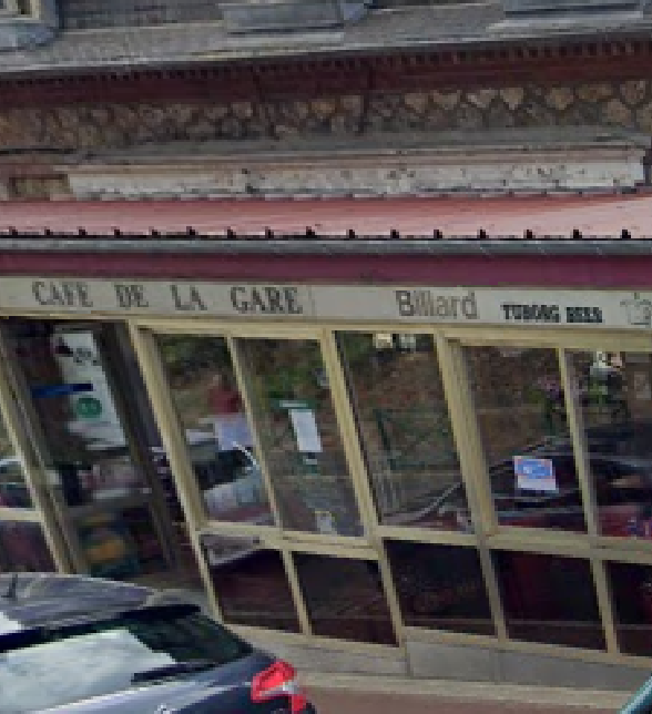 extérieur du café de la gare