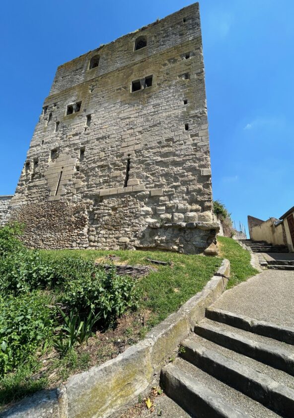 Tour Montjoie_Conflans-Sainte-Honorine