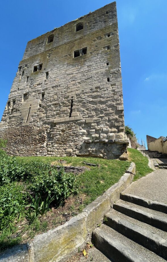 Tour Montjoie_Conflans-Sainte-Honorine
