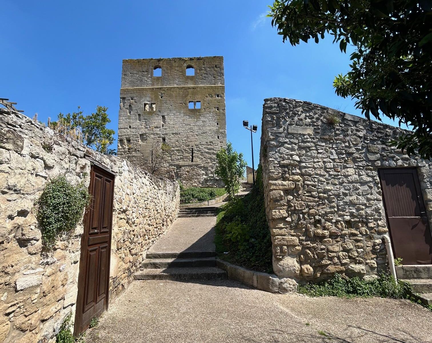 Tour Montjoie_Conflans-Sainte-Honorine