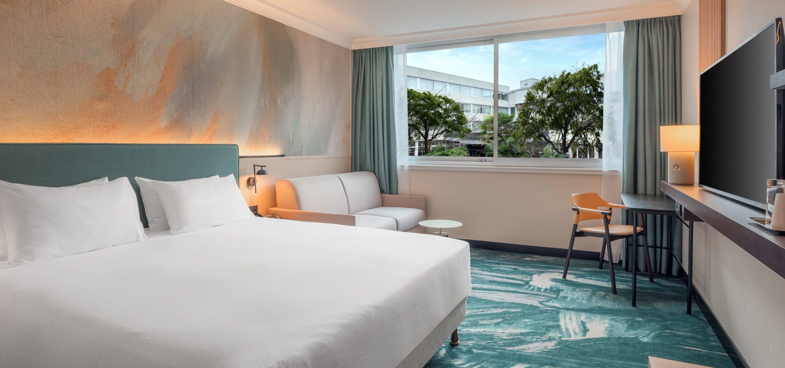 DoubleTree by Hilton