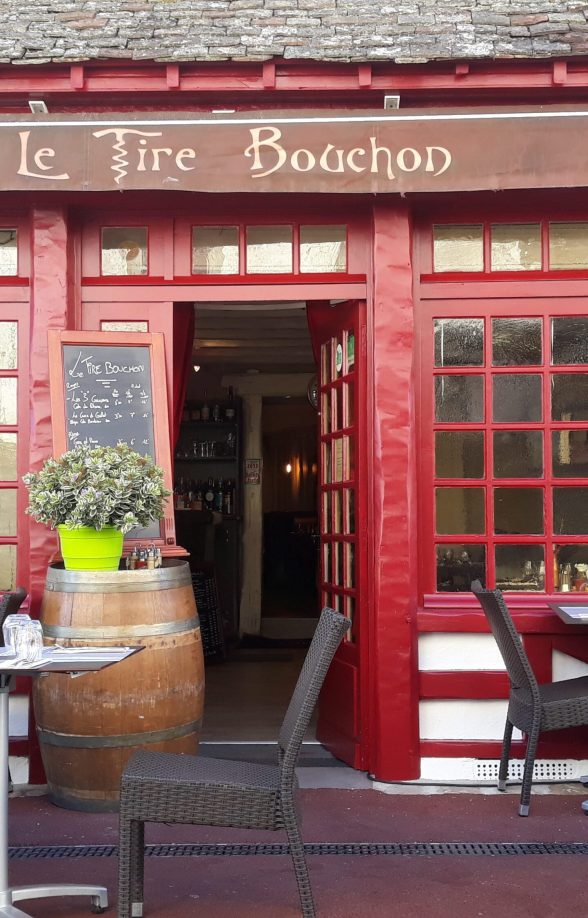 Le Tire Bouchon