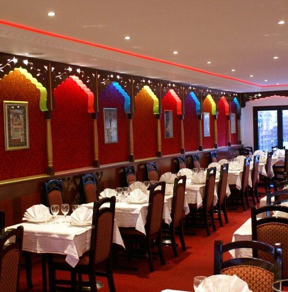 Shayan Palace_Mantes-la-Jolie