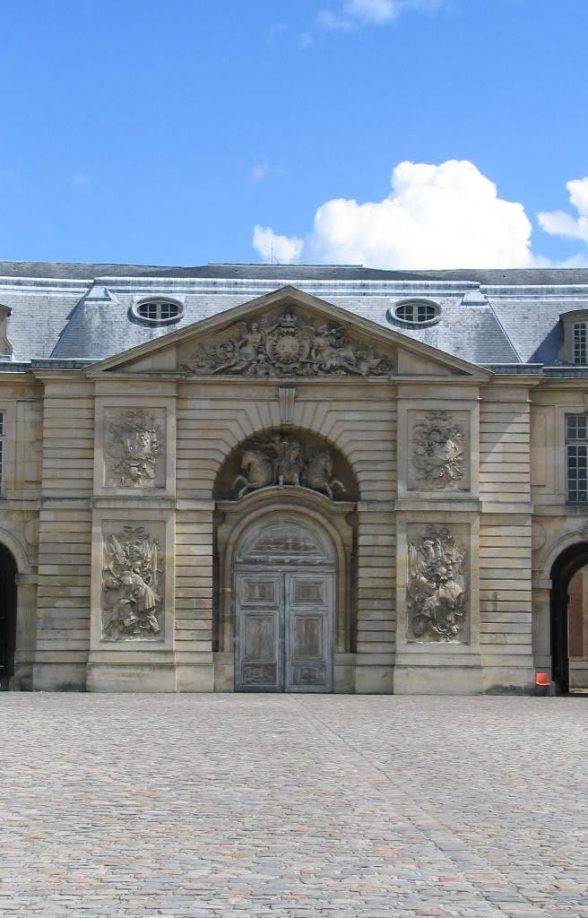 Petite Écurie