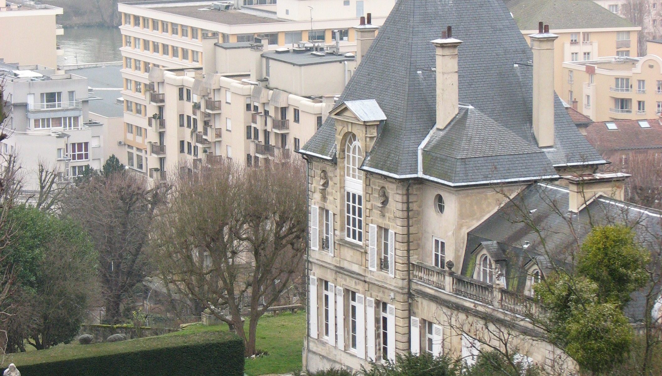 Pavillon Sully