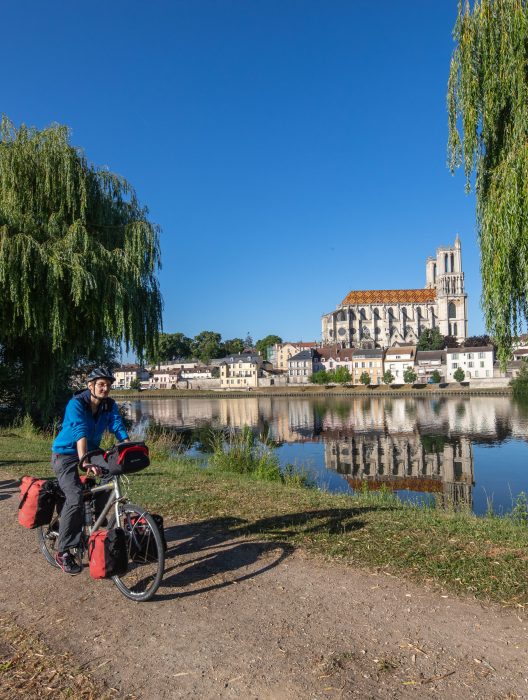 Seine à vélo Mantes
