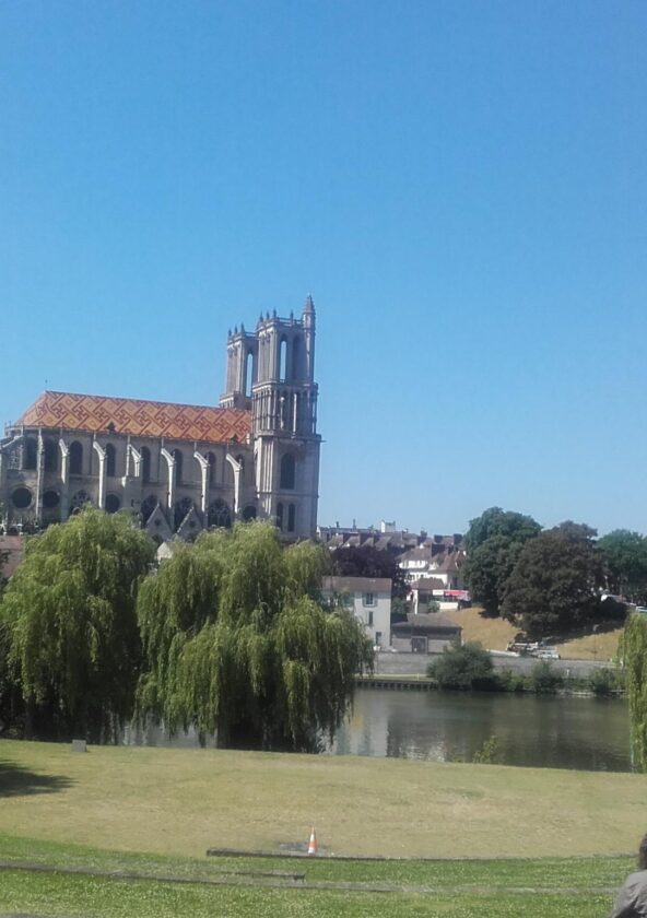 Vue sur Mantes-la-Jolie