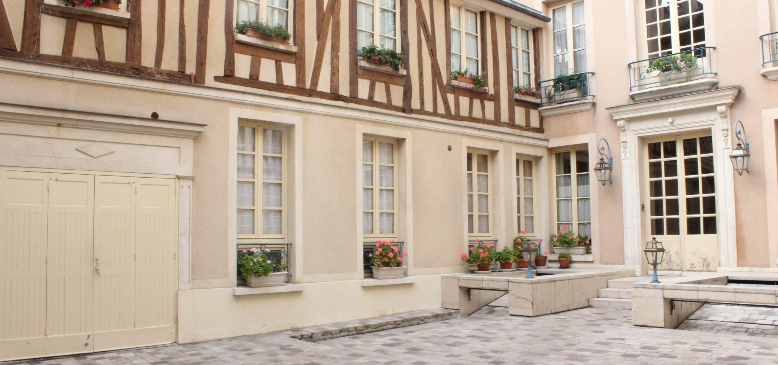 Etape 3 - rue des Coches