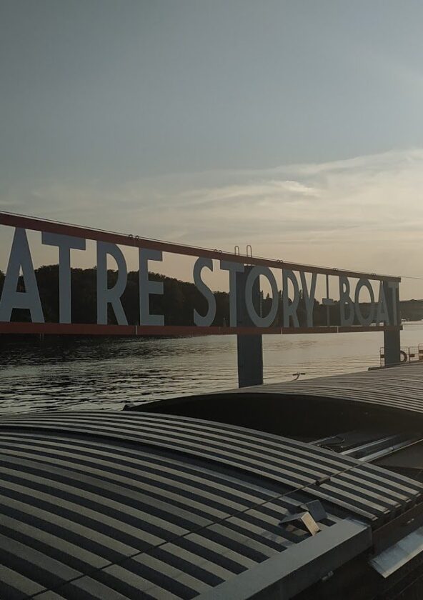 La Péniche Théâtre Le Story Boat