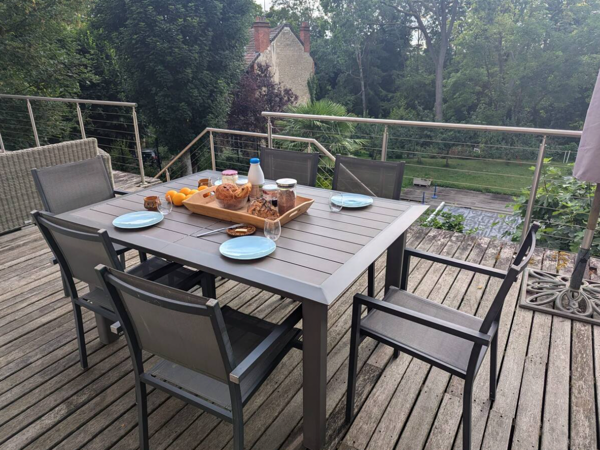 Au Bonheur des Voyageurs_Villennes-sur-Seine