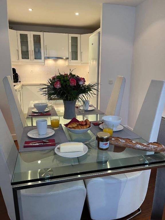 Bel appartement chic et cosy à S aint-Germain-en-Laye_Saint-Germain-en-Laye