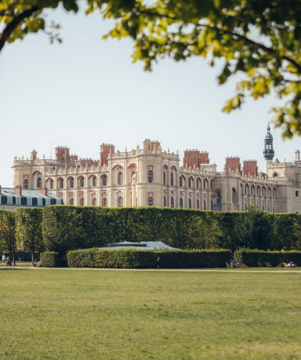 Visite guidée autour du Château-Neuf suivie d’un goûter au Pavillon Henri IV : 11 avril_Saint-Germain-en-Laye