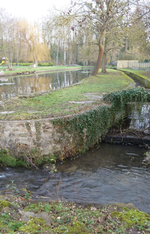 Le long de l'Aubette